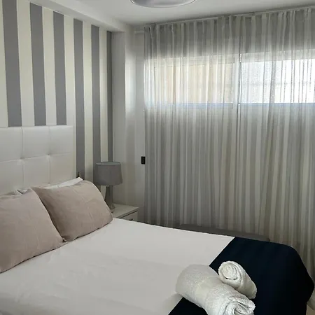 Апартаменты Atico Con Enorme Terraza Y Chill Out Particular *
