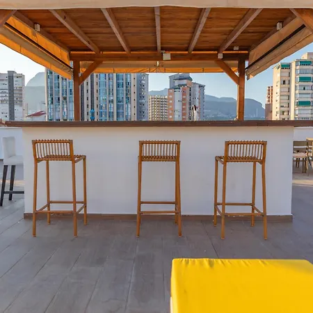 Atico Con Enorme Terraza Y Chill Out Particular Benidorm