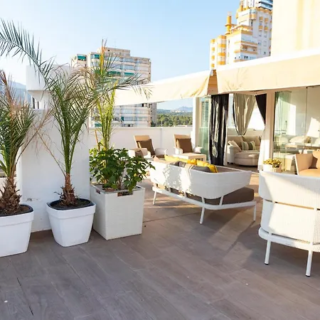 Atico Con Enorme Terraza Y Chill Out Particular *