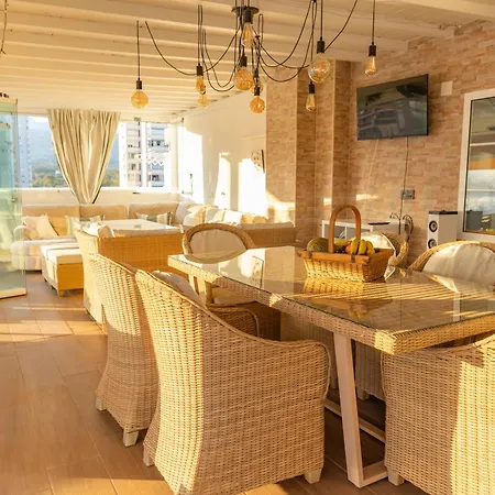 Atico Con Enorme Terraza Y Chill Out Particular Apartment Benidorm