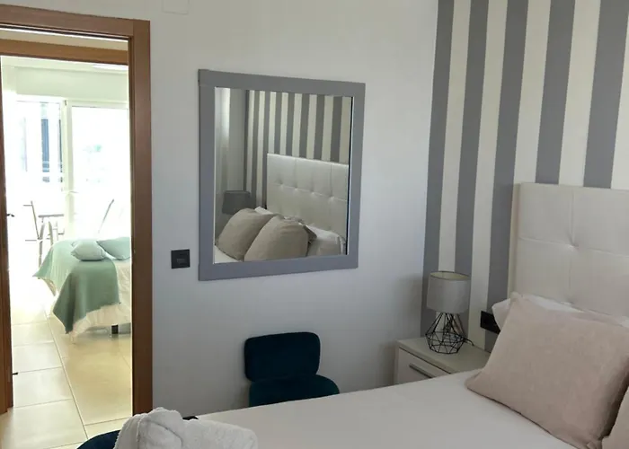 Apartamento ático Con Enorme Terraza Y Chill Out Particular Benidorm